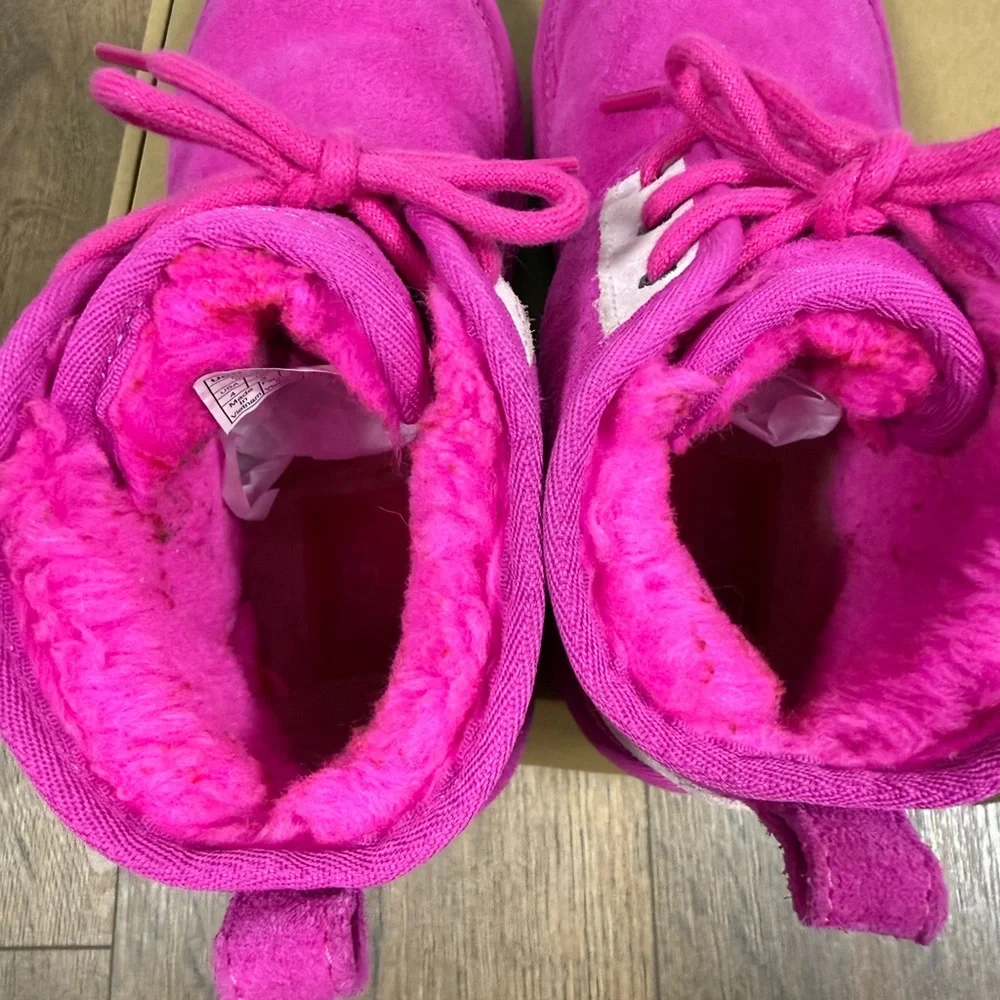 UGG‎ Fuchsia Lace-Up Boots